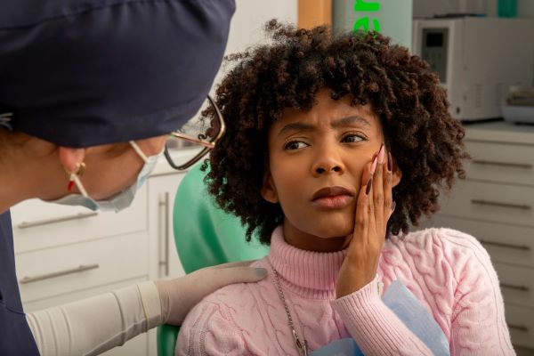 Common Symptoms Of A Tooth Abscess
